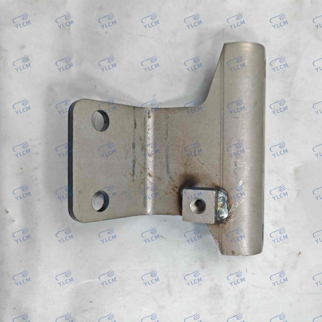 Bracket for Komatsu 6215-21-7280 (2)