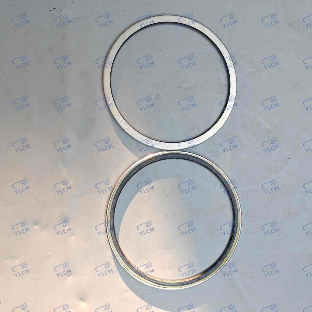 Dust Seal for Komatsu 07145-10120 (2)