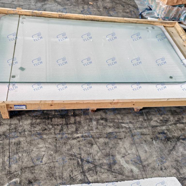 Glass for Komatsu 21N-54-38280CX (2)
