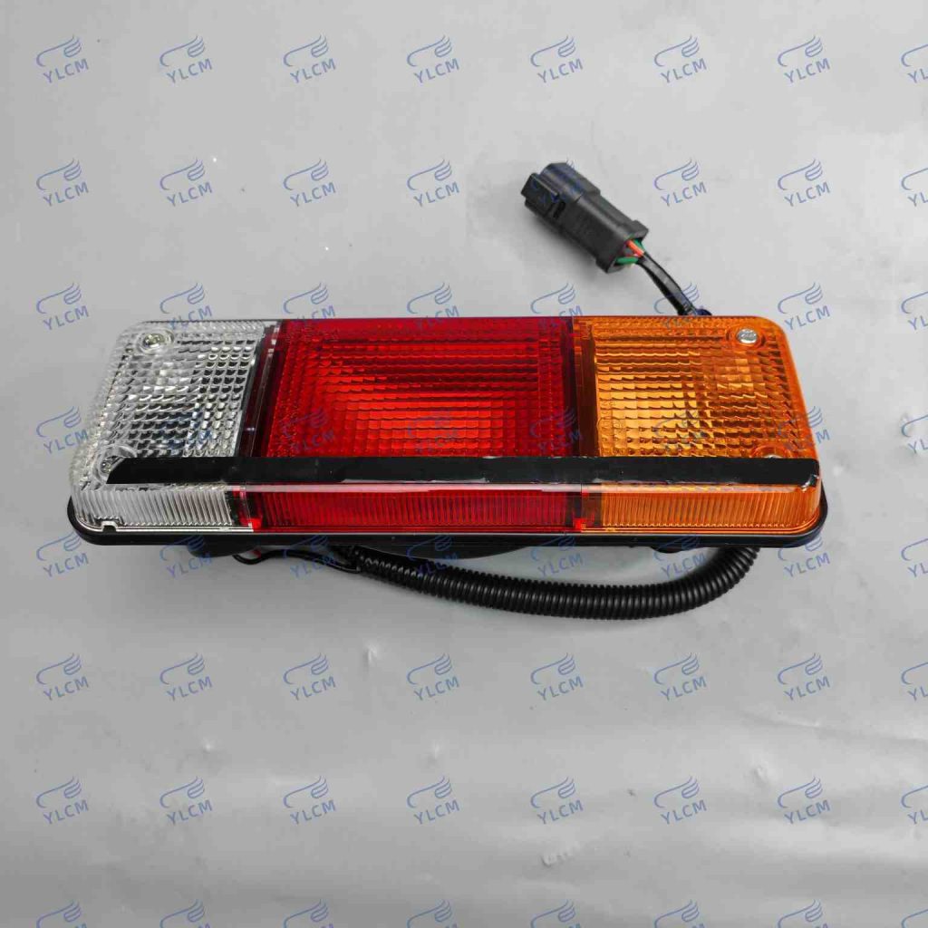 Lamp for Komatsu 424-06-43241 (2)