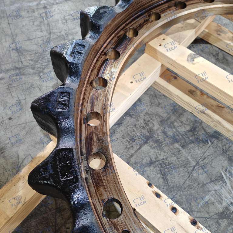 Sprocket for Caterpillar 2011704 (2)