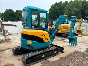 OEM vs Aftermarket Kubota Excavator Parts: What Every Buyer Should Know in 2026