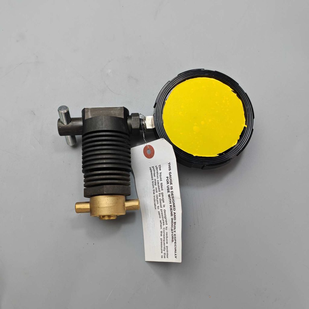 4C-6585(3