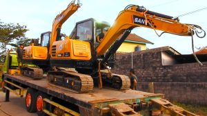 How to Pick Salvaged Mini Excavator Parts Without Mistakes